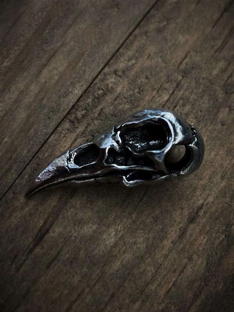 BBK-05 Raven Skull Keychain - Wind Angels
